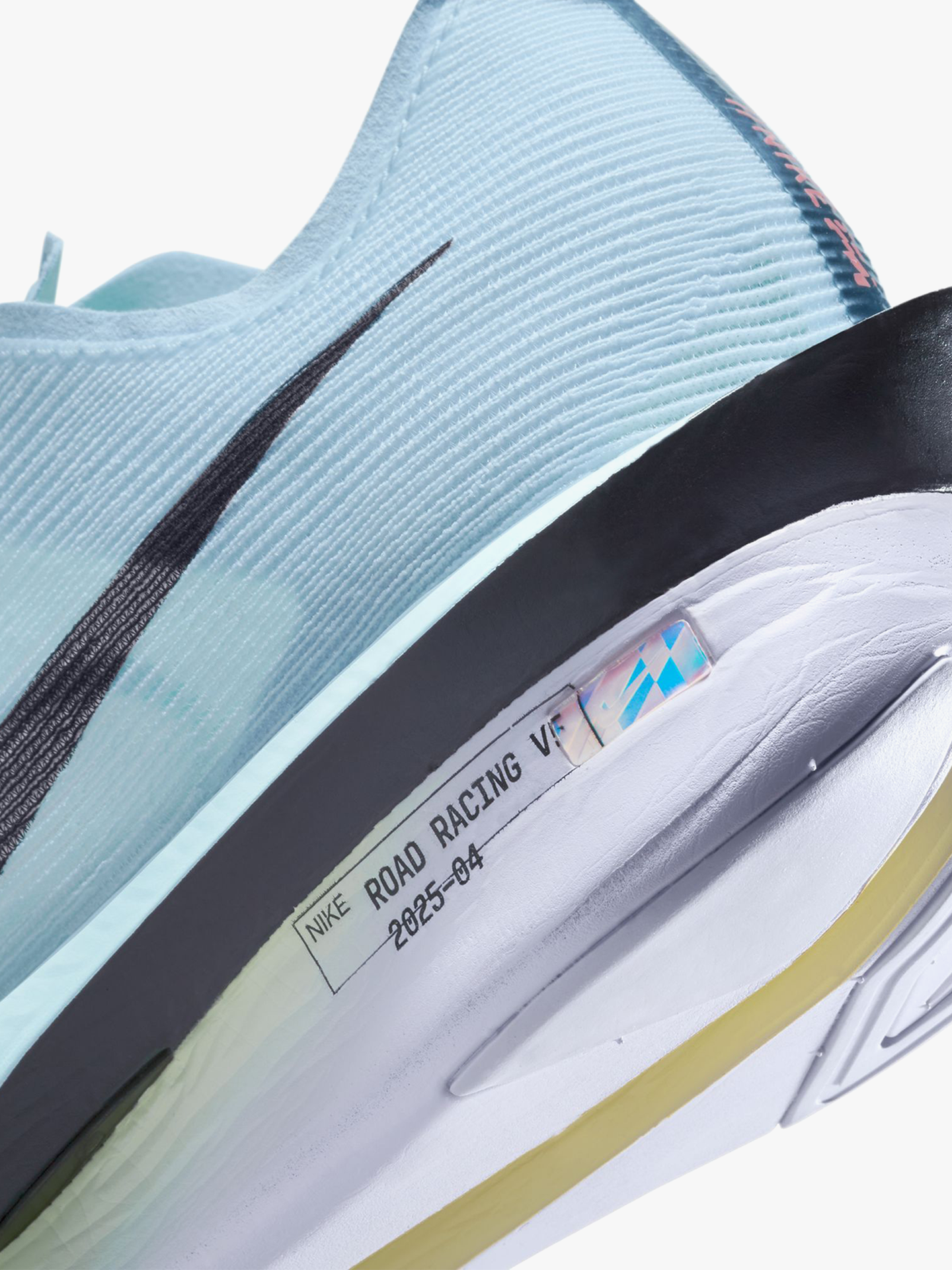 ZoomX Vaporfly Next% 4