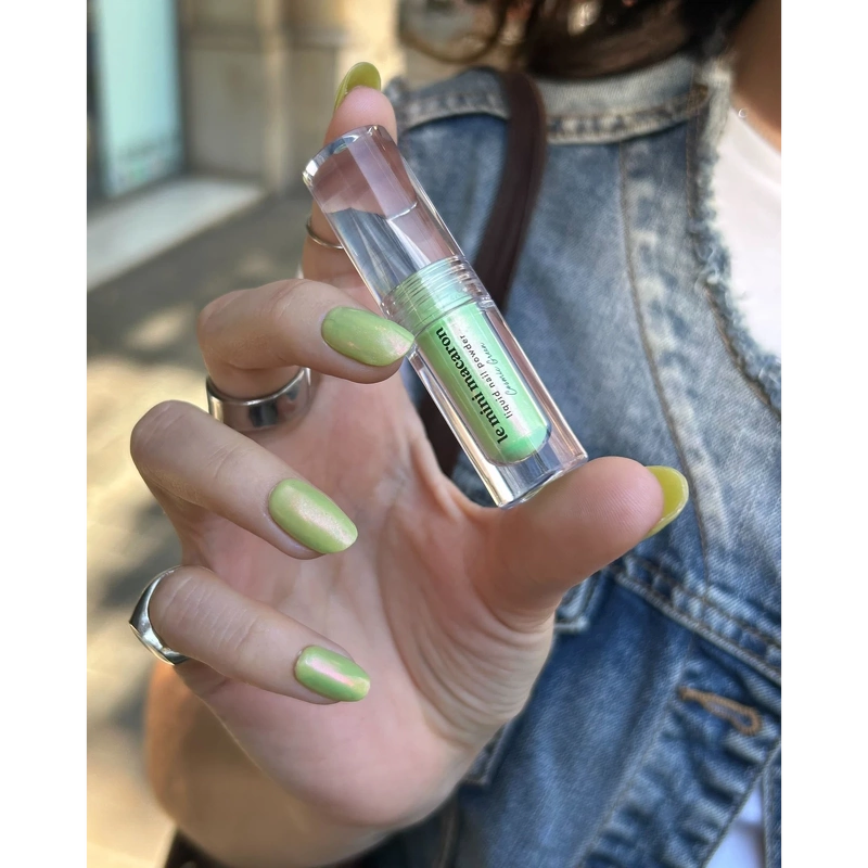 Le Mini Macaron Stardust Collection Liquid Nail Powder 2 ml - Cosmic Green