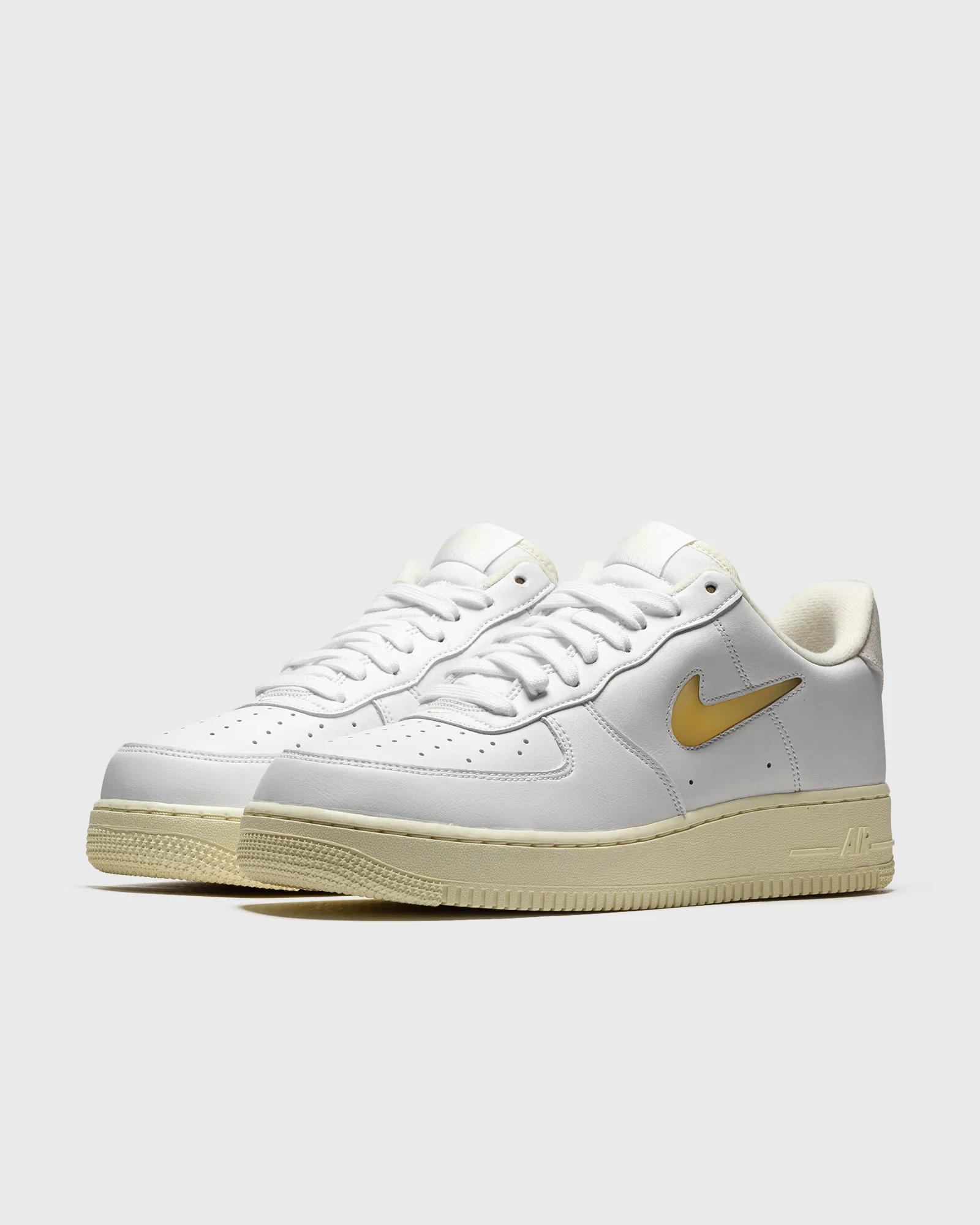 Nike AIR FORCE 1 '07 LX