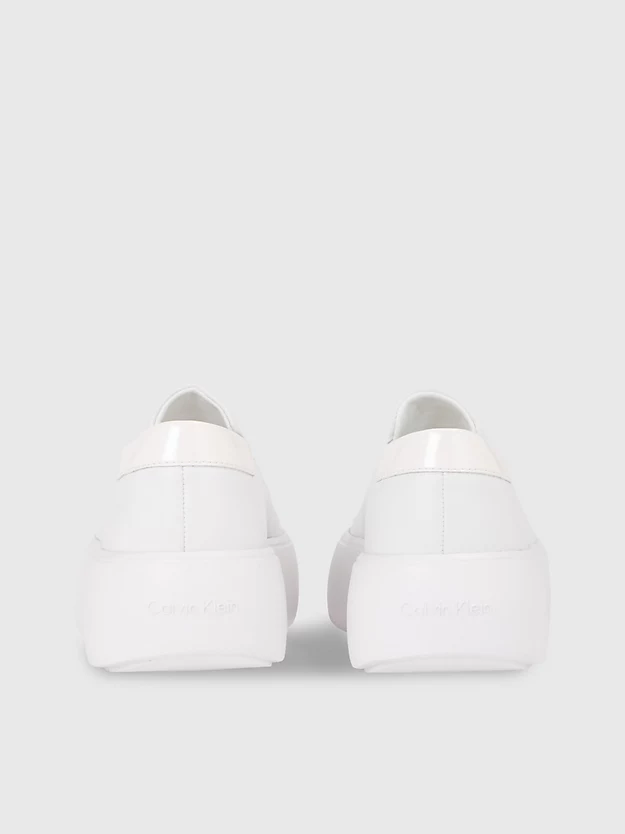 Sapatos plataforma de couro sem cadarço