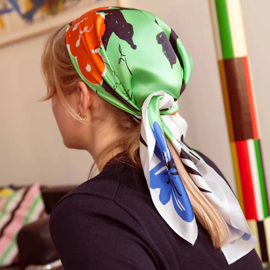 Foulard Carré Scarf by Nel M Kaai