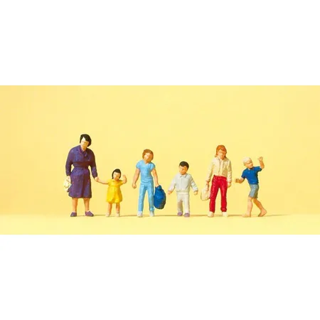 Preiser - Gehende Frau mit Kindern, 1:87