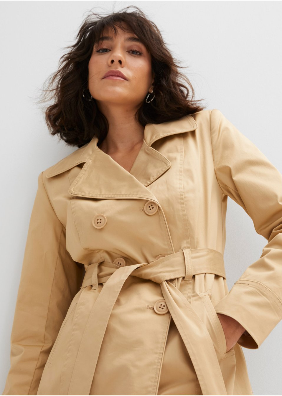 Trench-coat