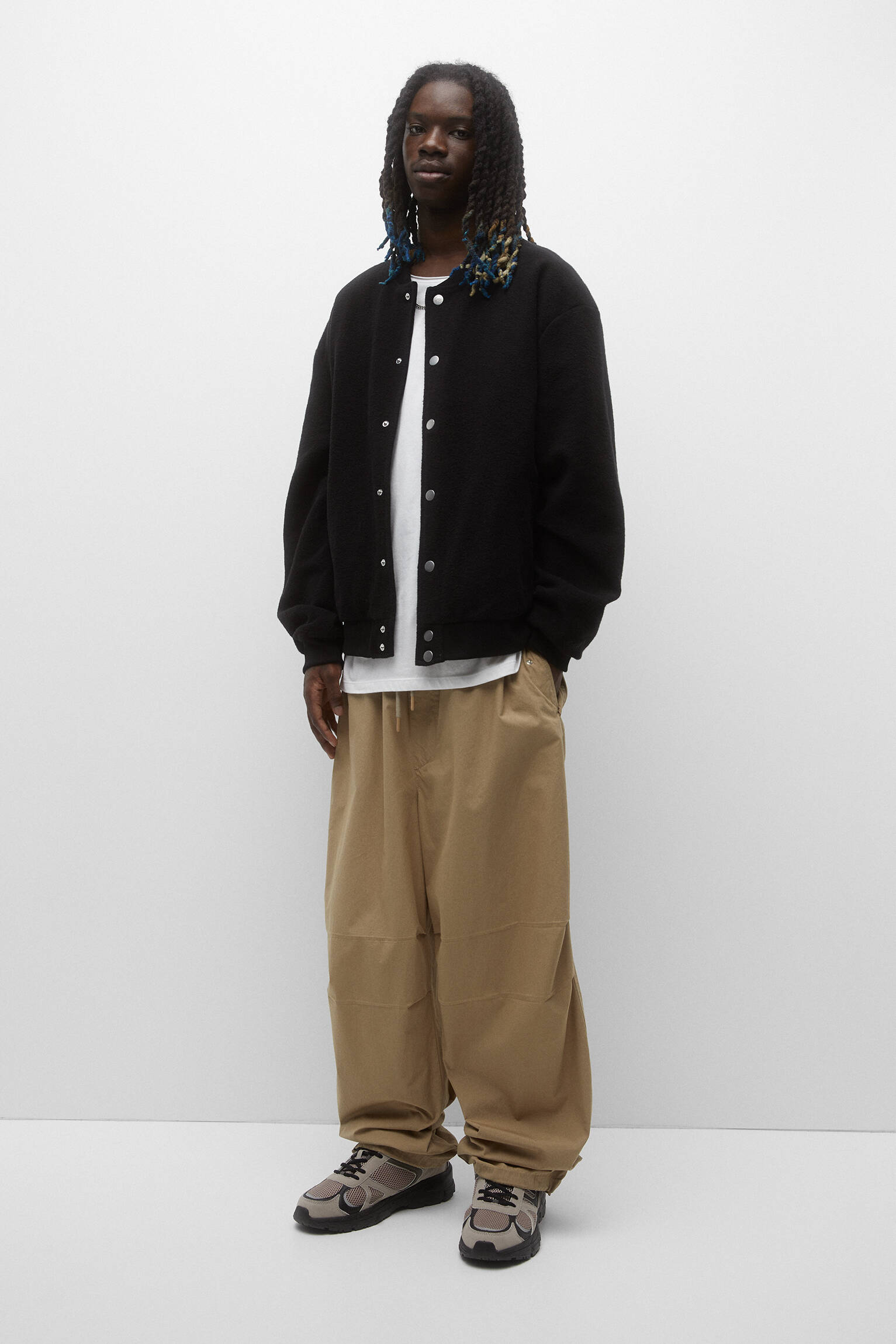 JAQUETA BOMBER DE TOALHA - PRETA