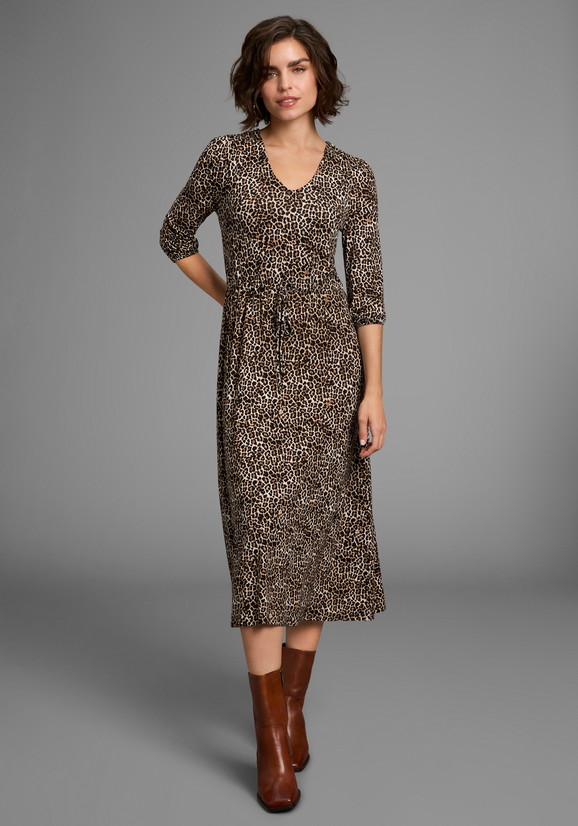 Laura Scott Midikleid Ohne Tasche | Ohne Taschen im Leoparden-Print aus Single Jersey - NEUE KOLLEKTION