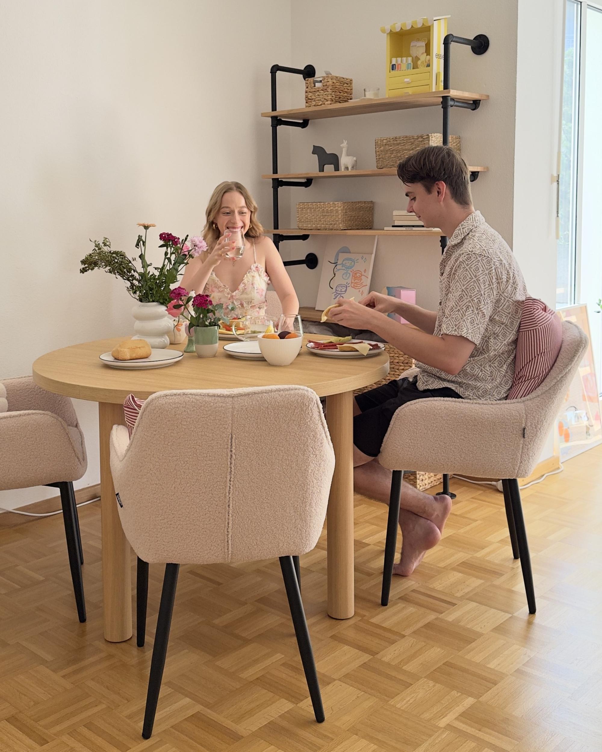 Set van 2 eetkamerstoelen ALDEN Bouclé Lichtbeige
