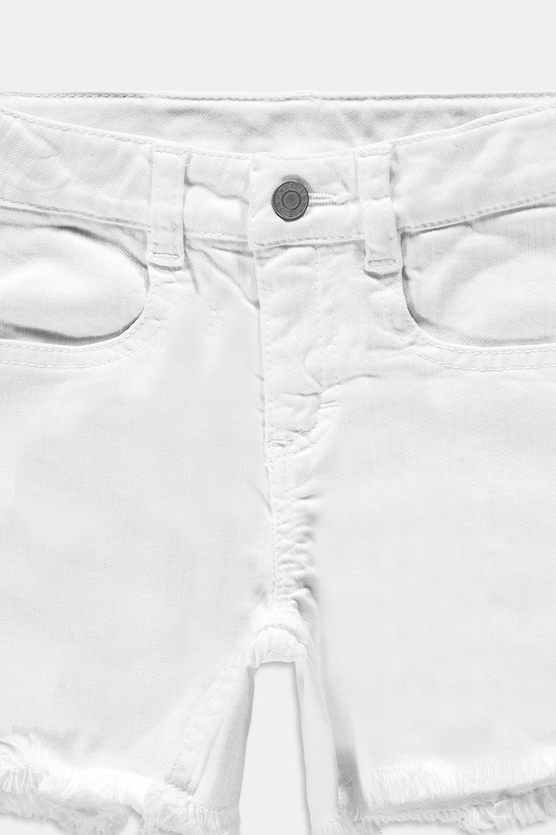 En matière recyclée short à taille ajustable
