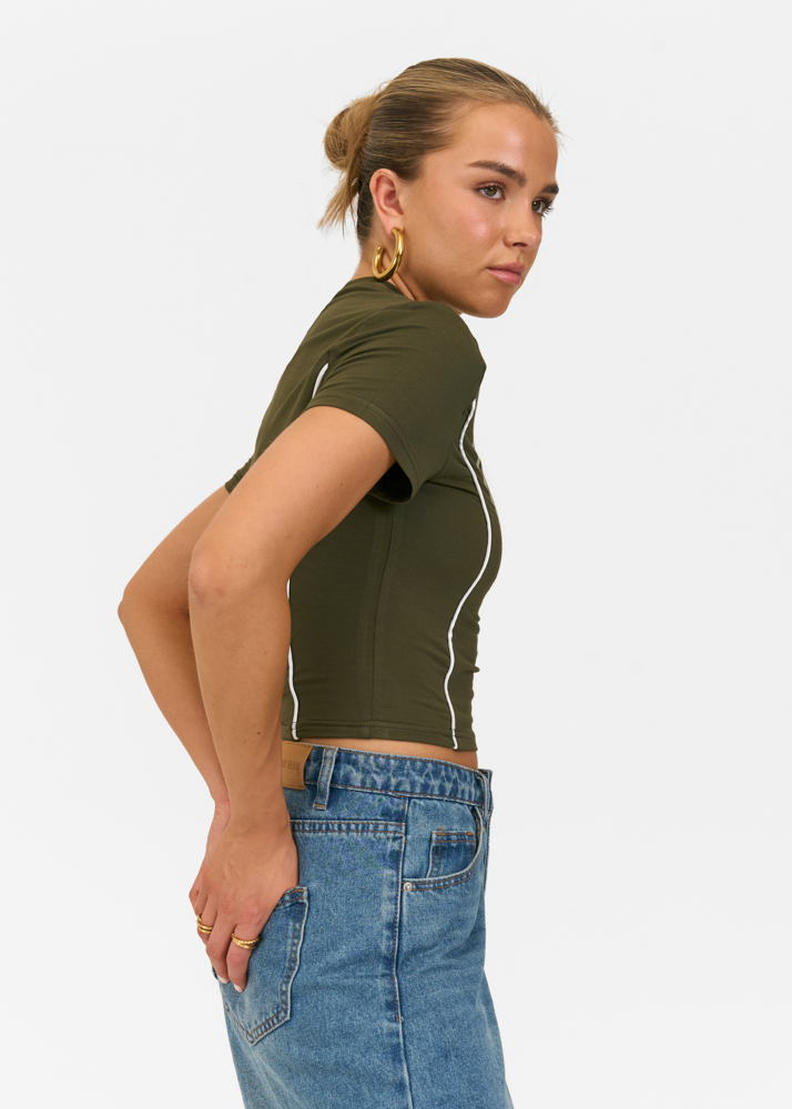 Kyra t-shirt donkergroen