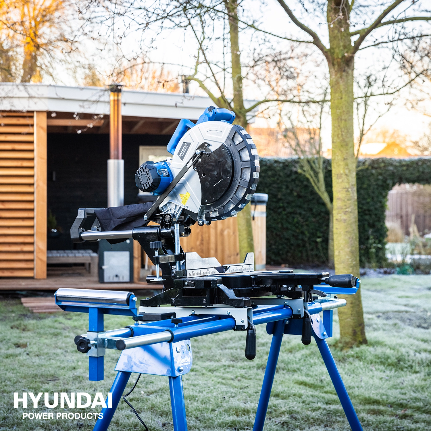 Hyundai 56256 Radiaal afkortzaag - 1800W - 305mm (2x 45°)