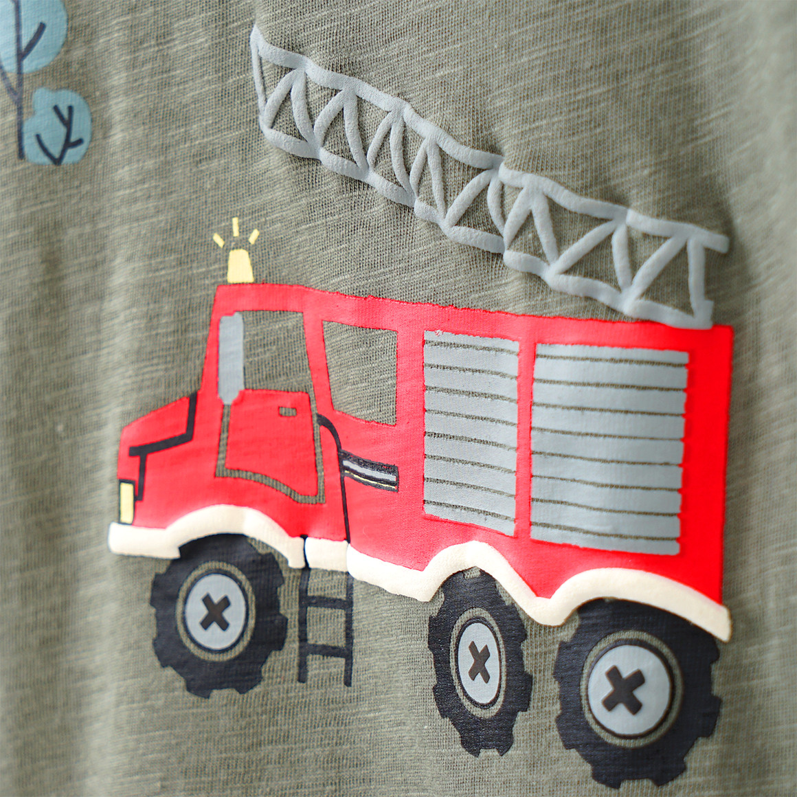 Topolino Jungen T-Shirt mit Feuerwehr-Print dunkeloliv