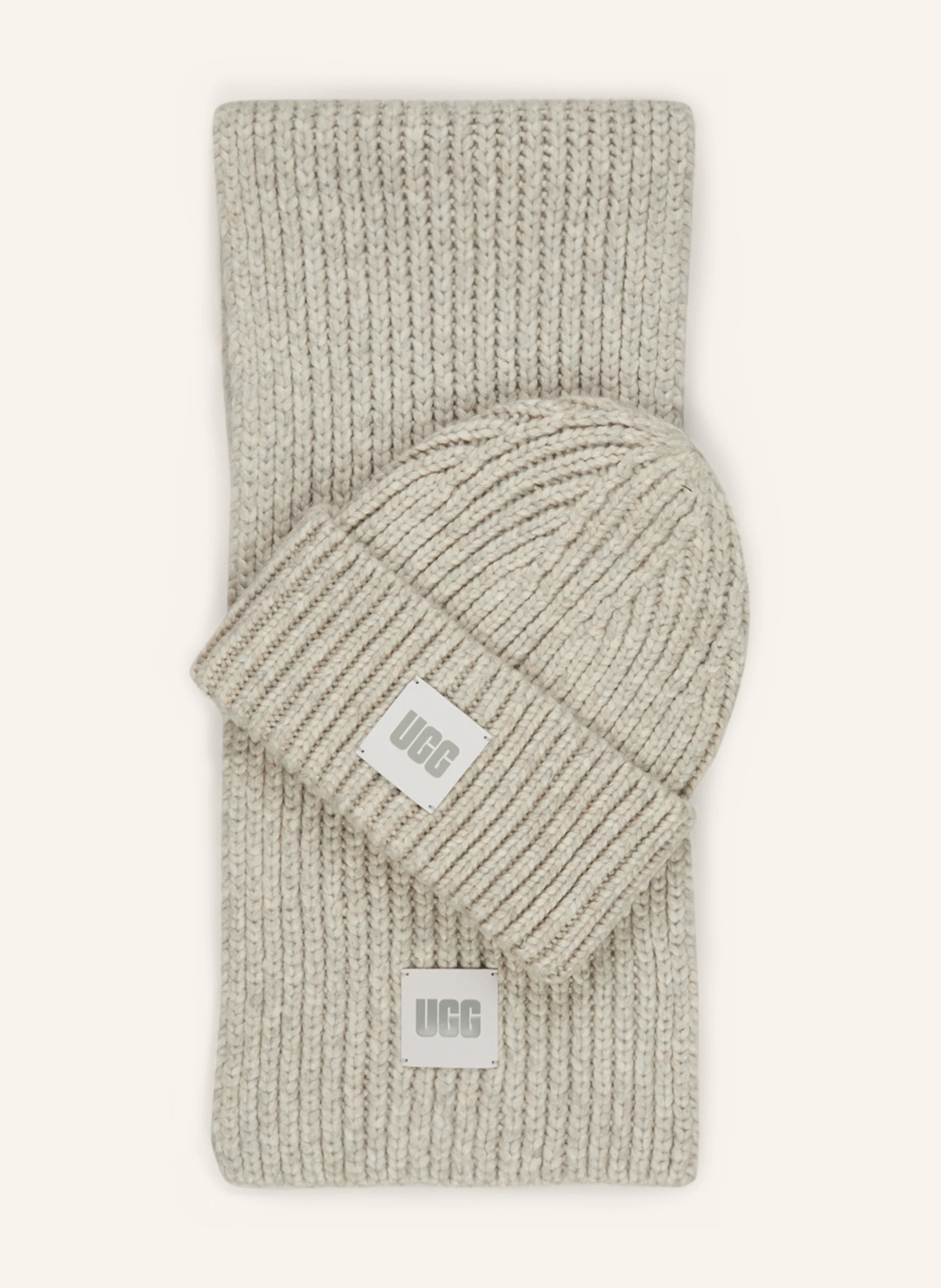 UGG Set: Schal und Mütze