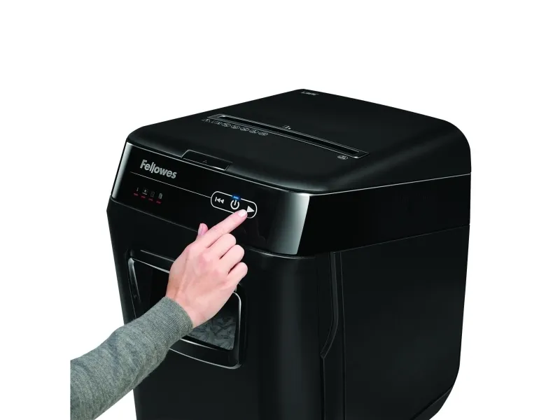 Makulator Fellowes AutoMax 130C krydsmakulering 4x38 mm (P-4)