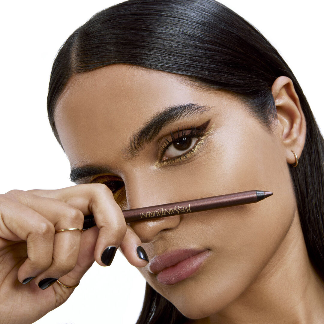 Yves Saint Laurent Lines Liberated Lápis de Olhos Resistente à Água