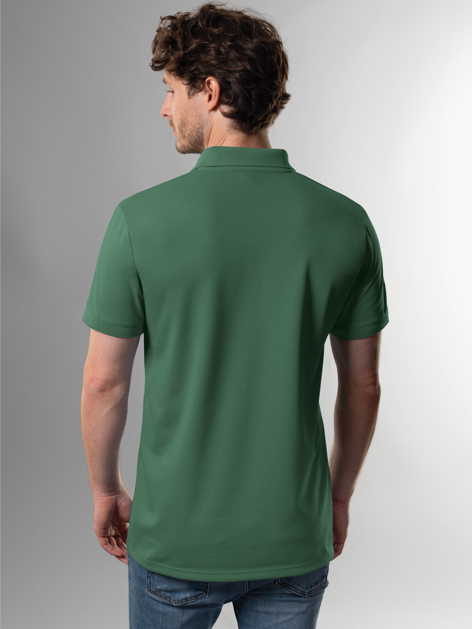 Slim Fit Poloshirt aus DELUXE-Piqué Efeu