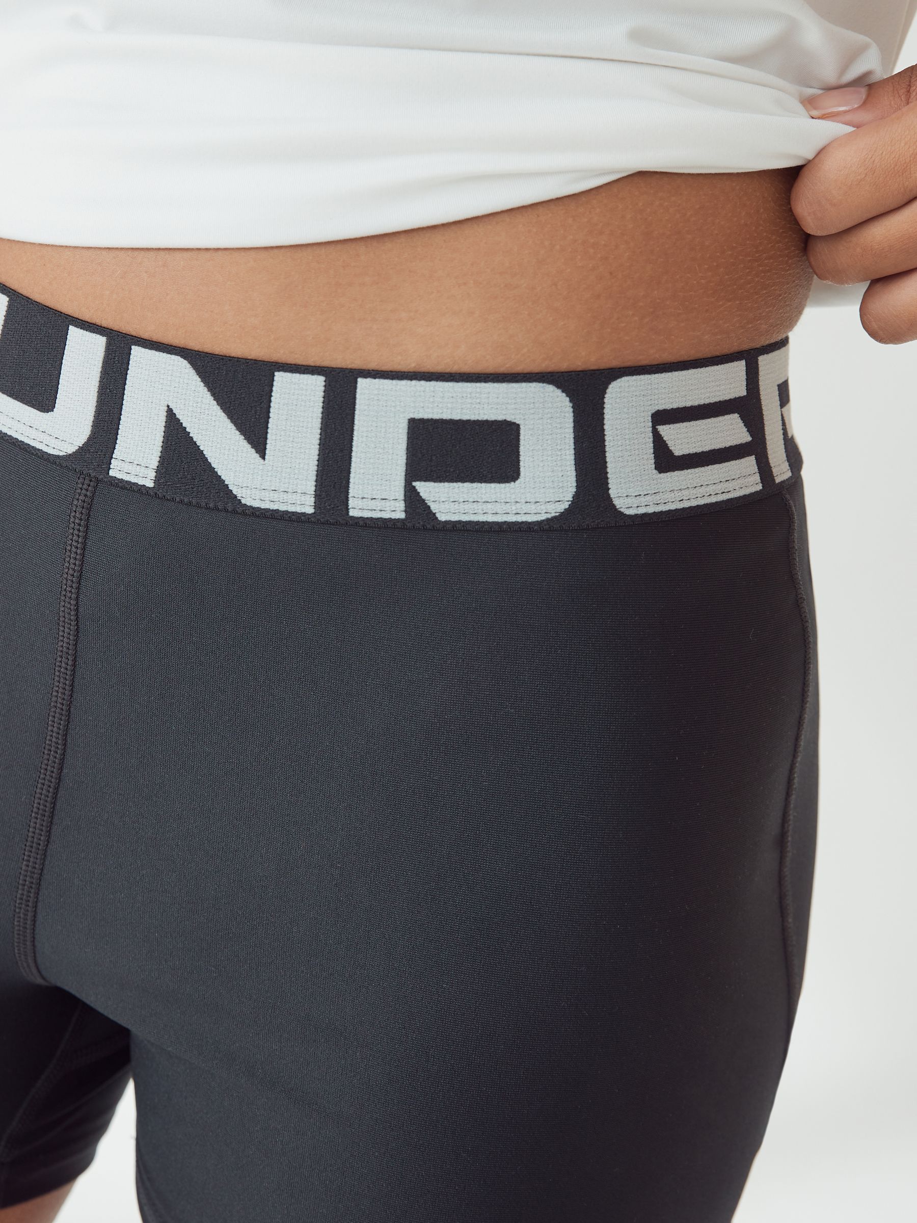 Under Armour Heat Gear Authentics short