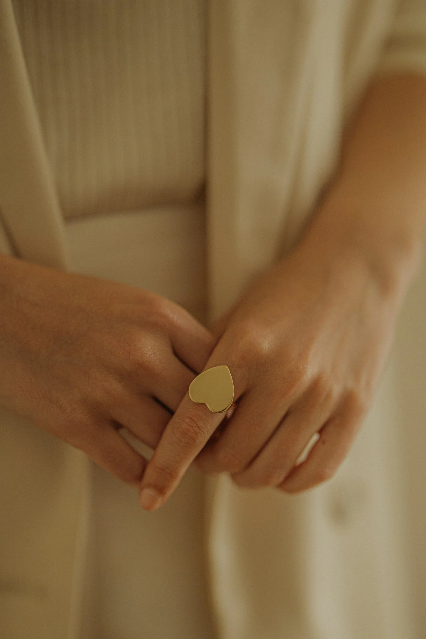 APHRODITE - Bague coeur plaqué argent | Doré