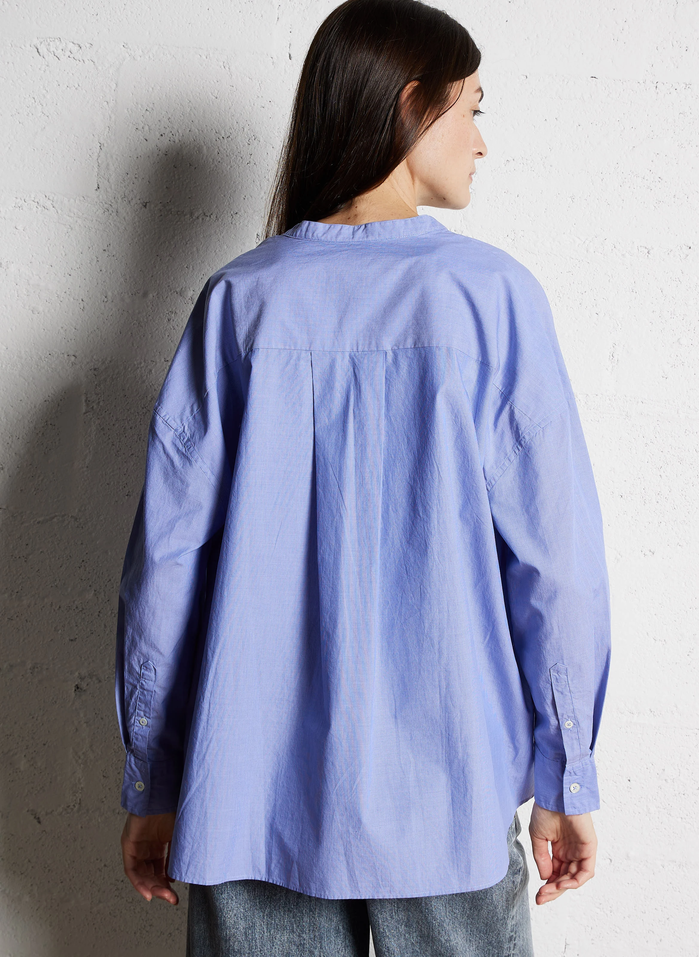 GORKY - Chemise col rond ample en coton rayé | Bleu