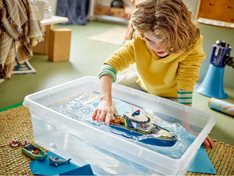 LEGO® City Verfolgungsjagd im Polizeiboot 60456 Spielset mit Polizeiboot für kleine Helden