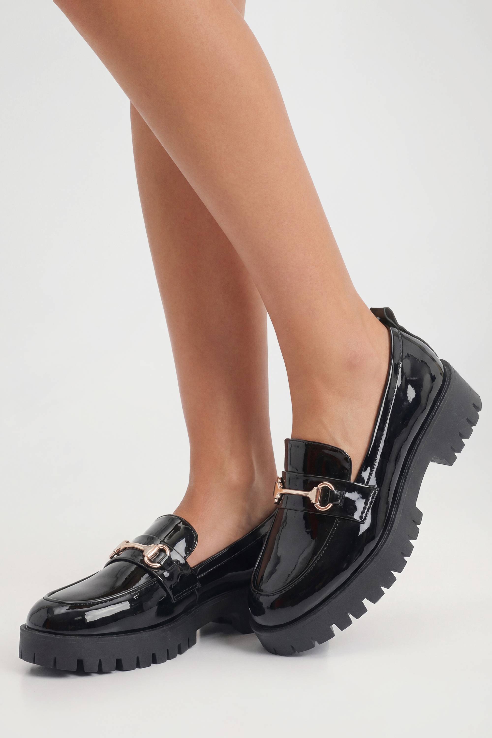 boohoo Mocassins Vernis À Barre En T Et Semelle Épaisse