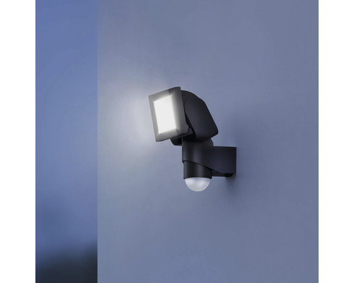 Steinel LED Sensorspot 14,7W 1375 lm 4000K 21,5x15,5 cm LS 150 S zwart