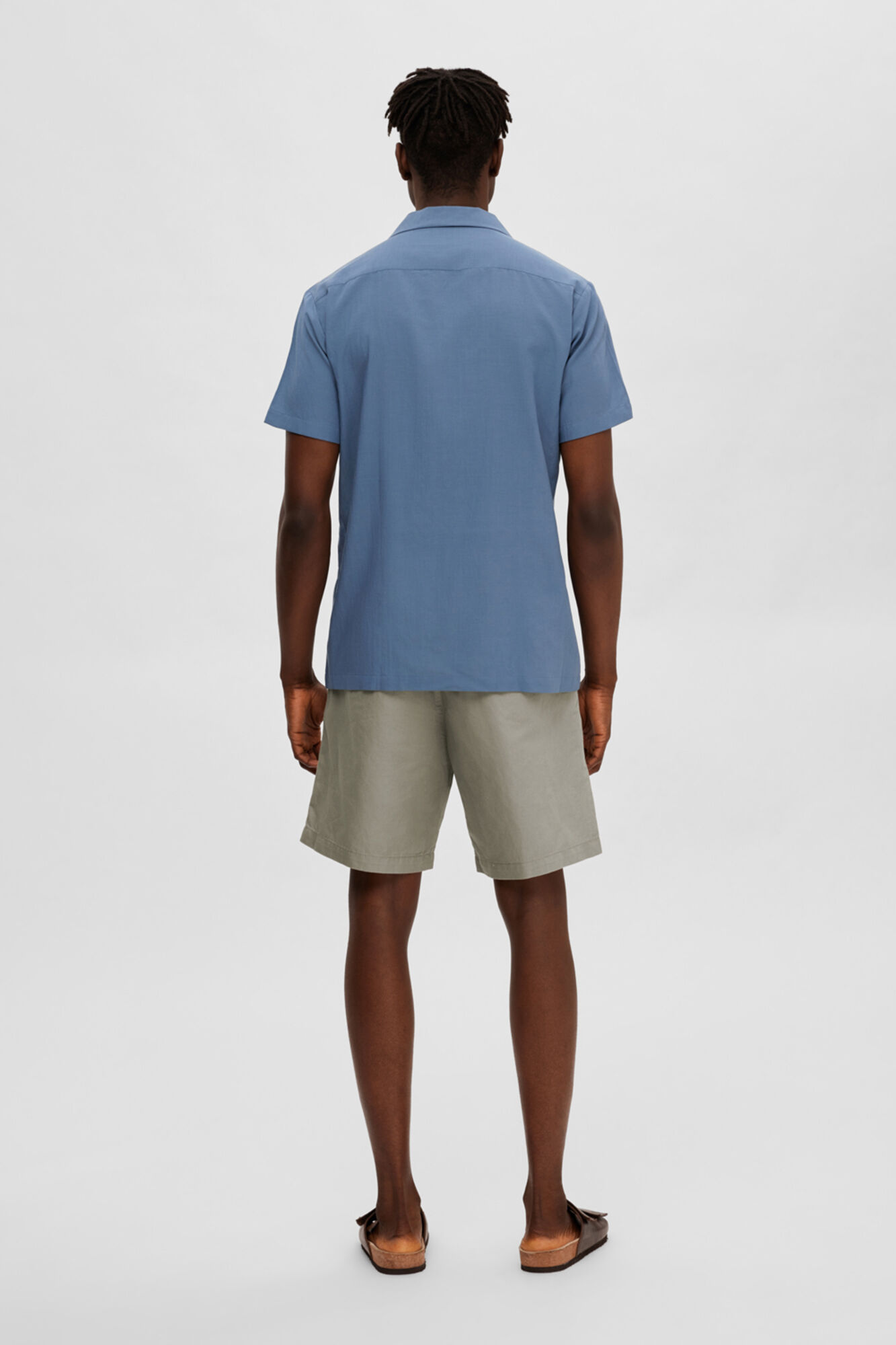 Camisa de manga curta em tencel e algodão orgânico. - Azul