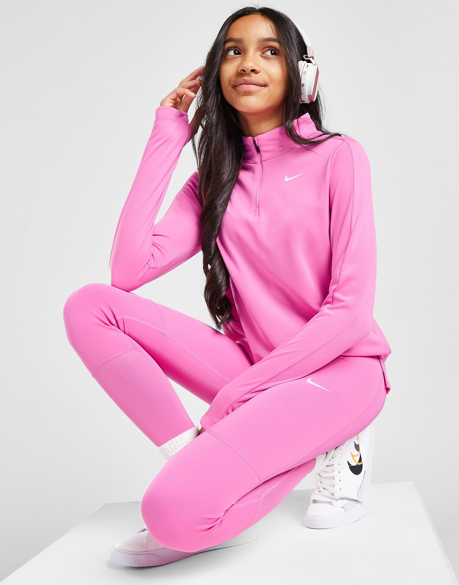 Nike Girls' Fitness Long Sleeve 1/2 Zip Top Junior