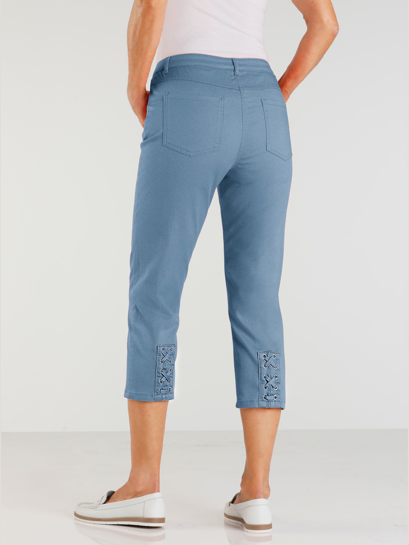 Jean 3/4 qualité coton doux sur la peau