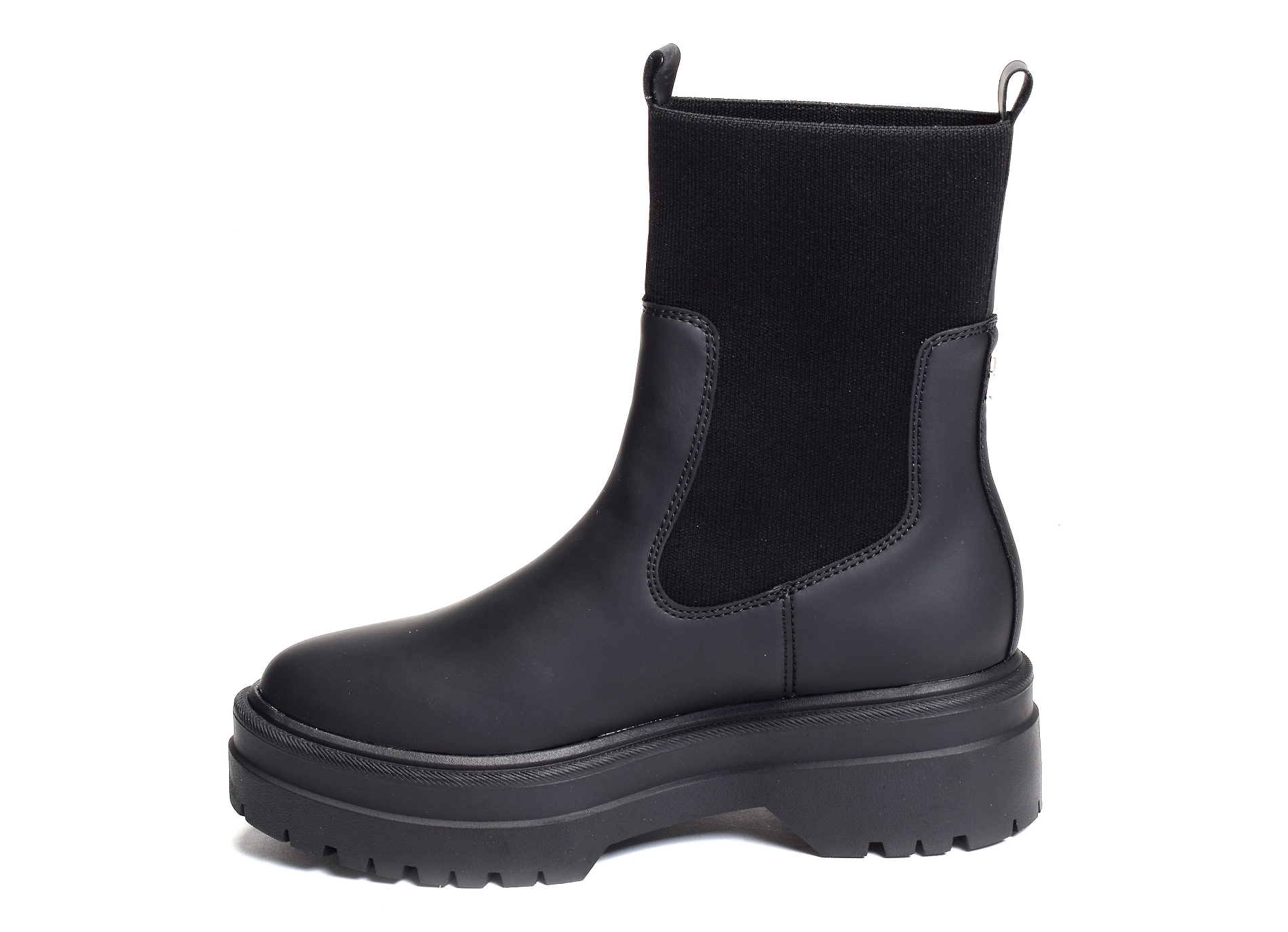 Feminine seasonal utility boot 7226 noir