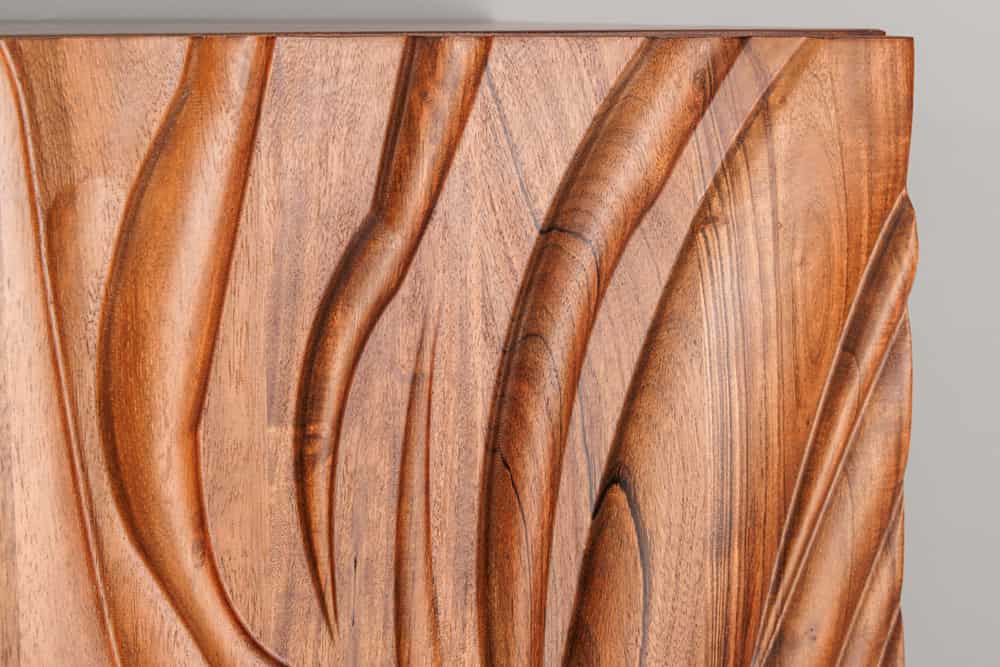 Massives Highboard FLUID 120cm walnuss-braun Akazienholz 3D-Design Kufengestell
