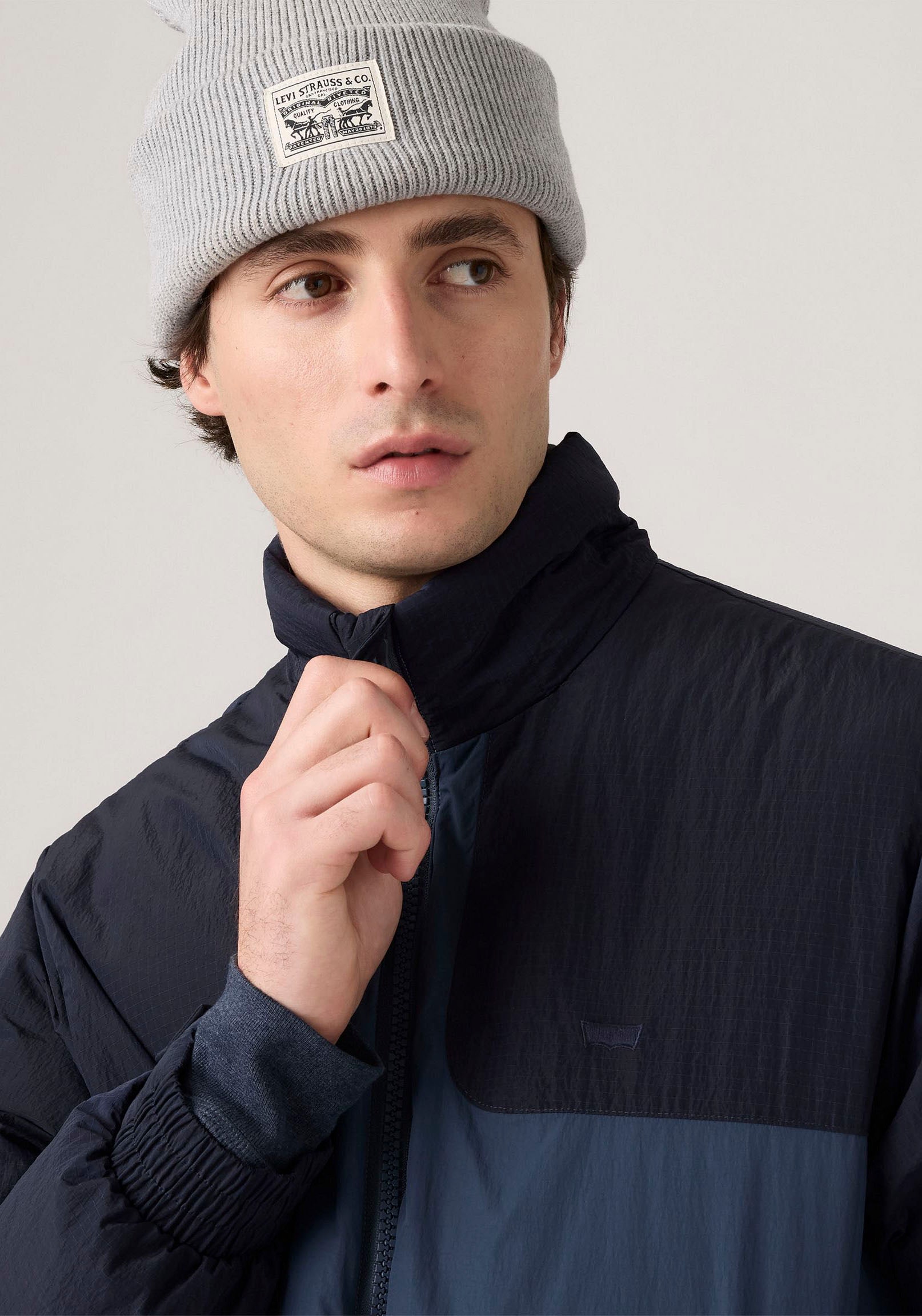 Levi's® Steppjacke »ROCKRIDGE SHORT PUFFER« mit Kapuze Winterjacke