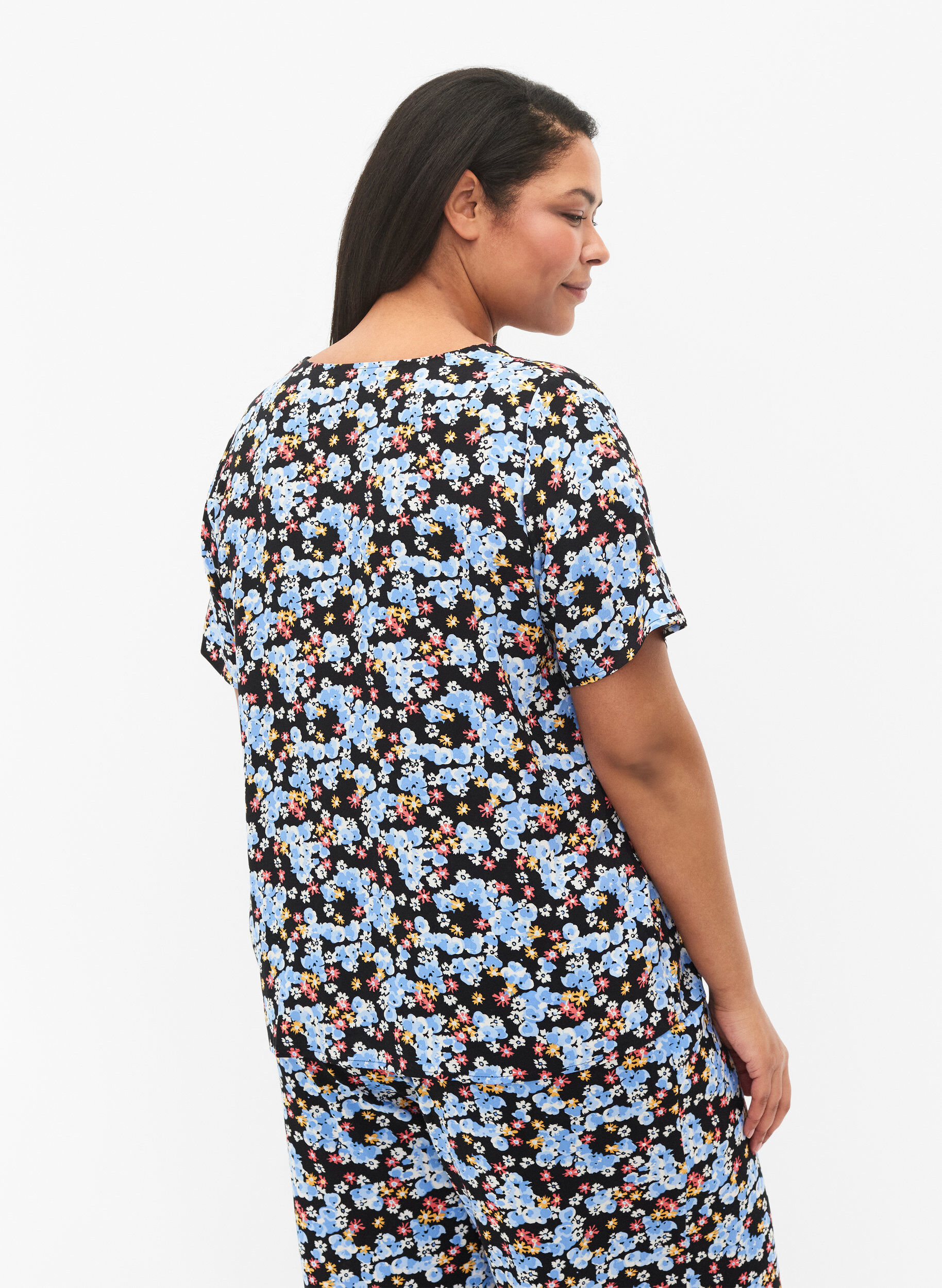 Printet natbluse i viskose