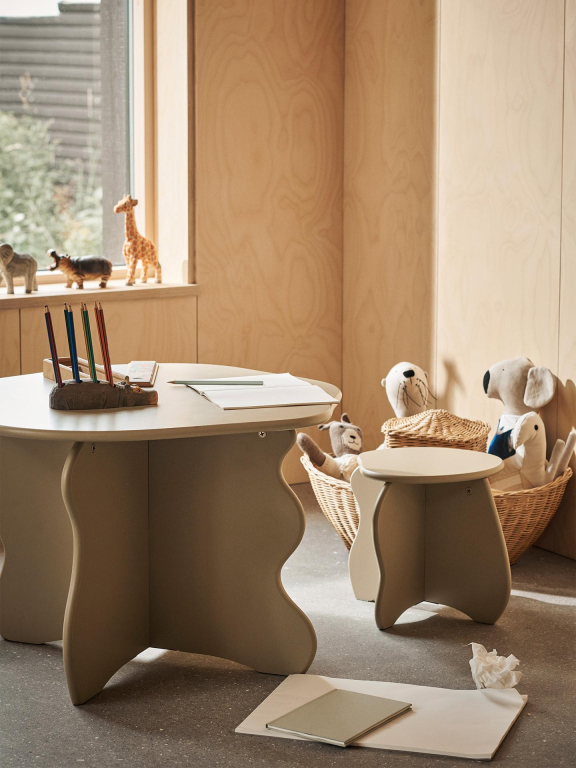 Ferm Living Slope kinderstoel Ø36 cashmere