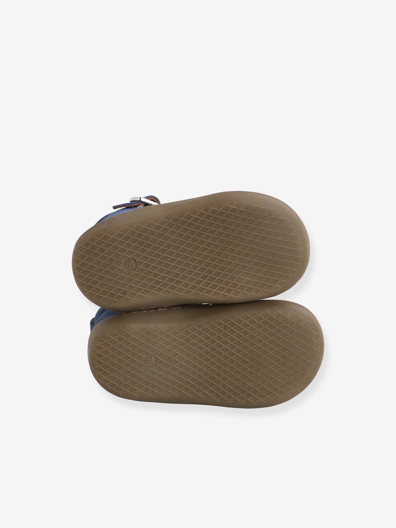 Sandálias de couro flexíveis para bebês, especialmente desenhadas para engatinhar, jeans azul.