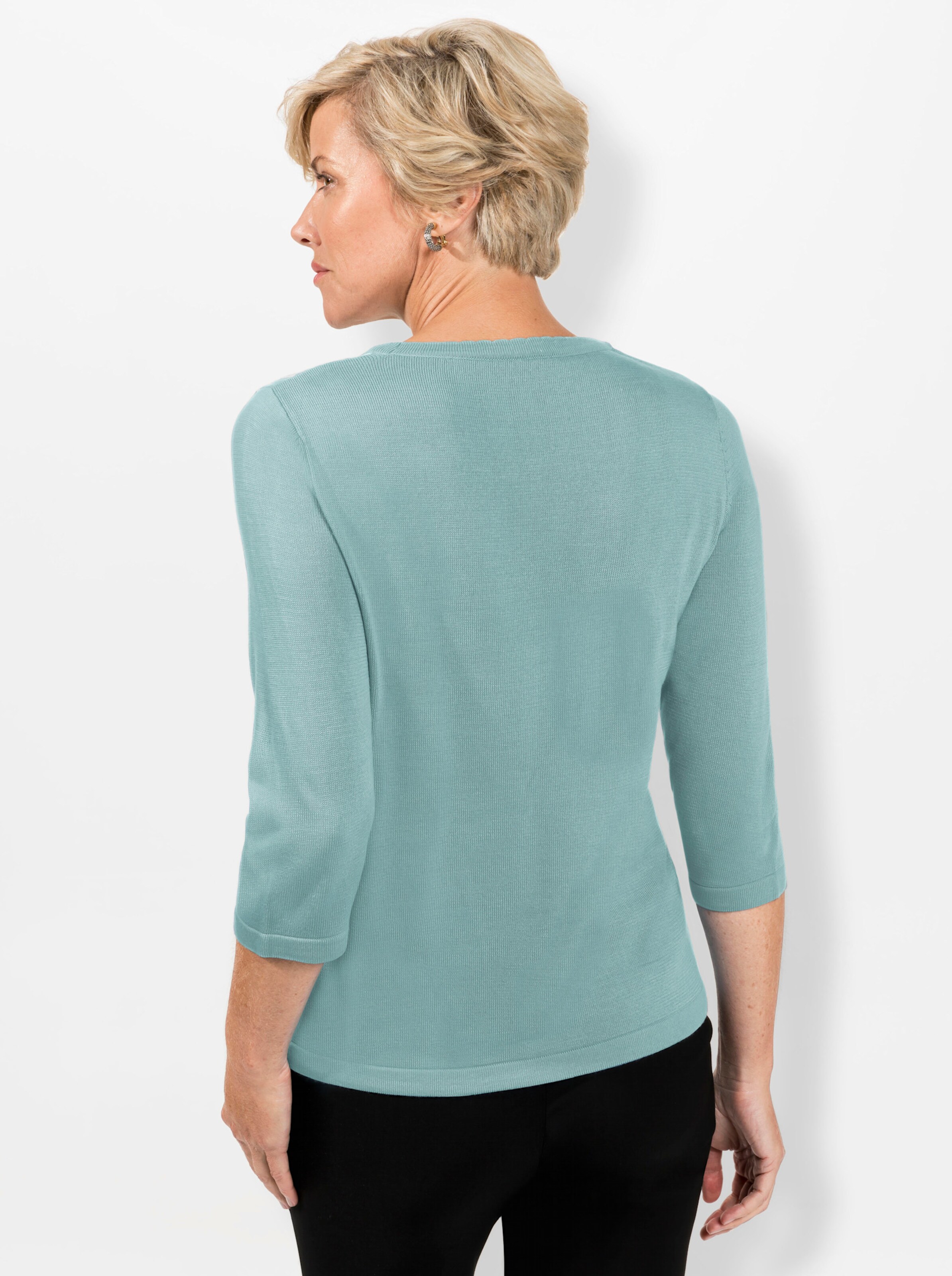 Pullover in mint-ecru-gemustert