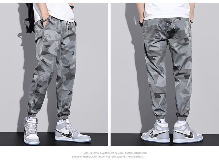 Femilina - Print Joggingbroek met Rechte Pijpen