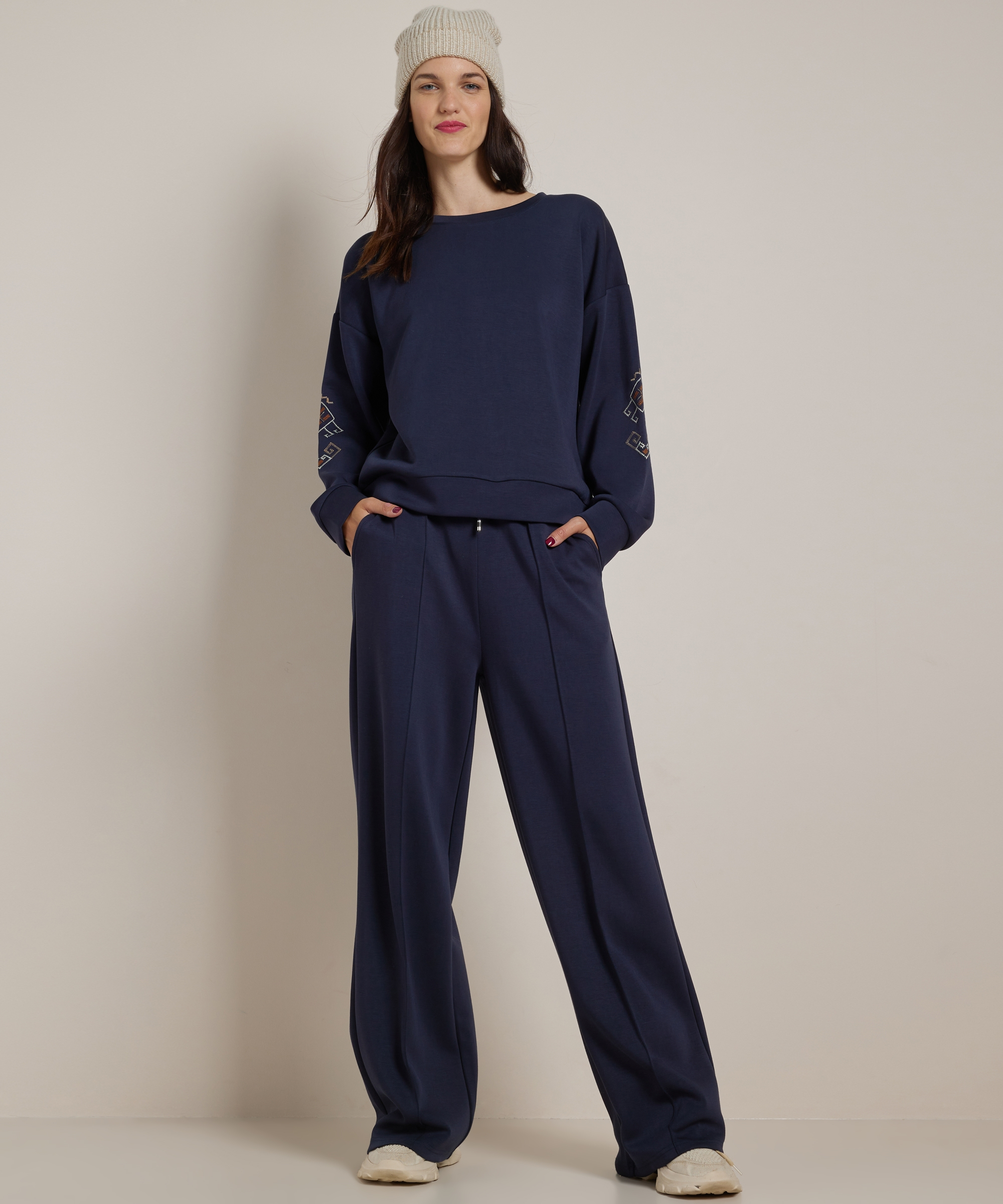trui met embroidery extra zacht