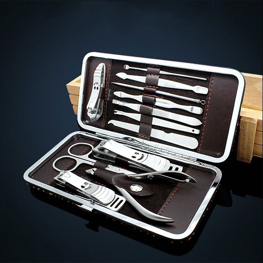 (12-tlg. Set) Pediküre Maniküre Finger Fuss Nagel Pflege-Set inkl. Reise Etui - Div. Farben