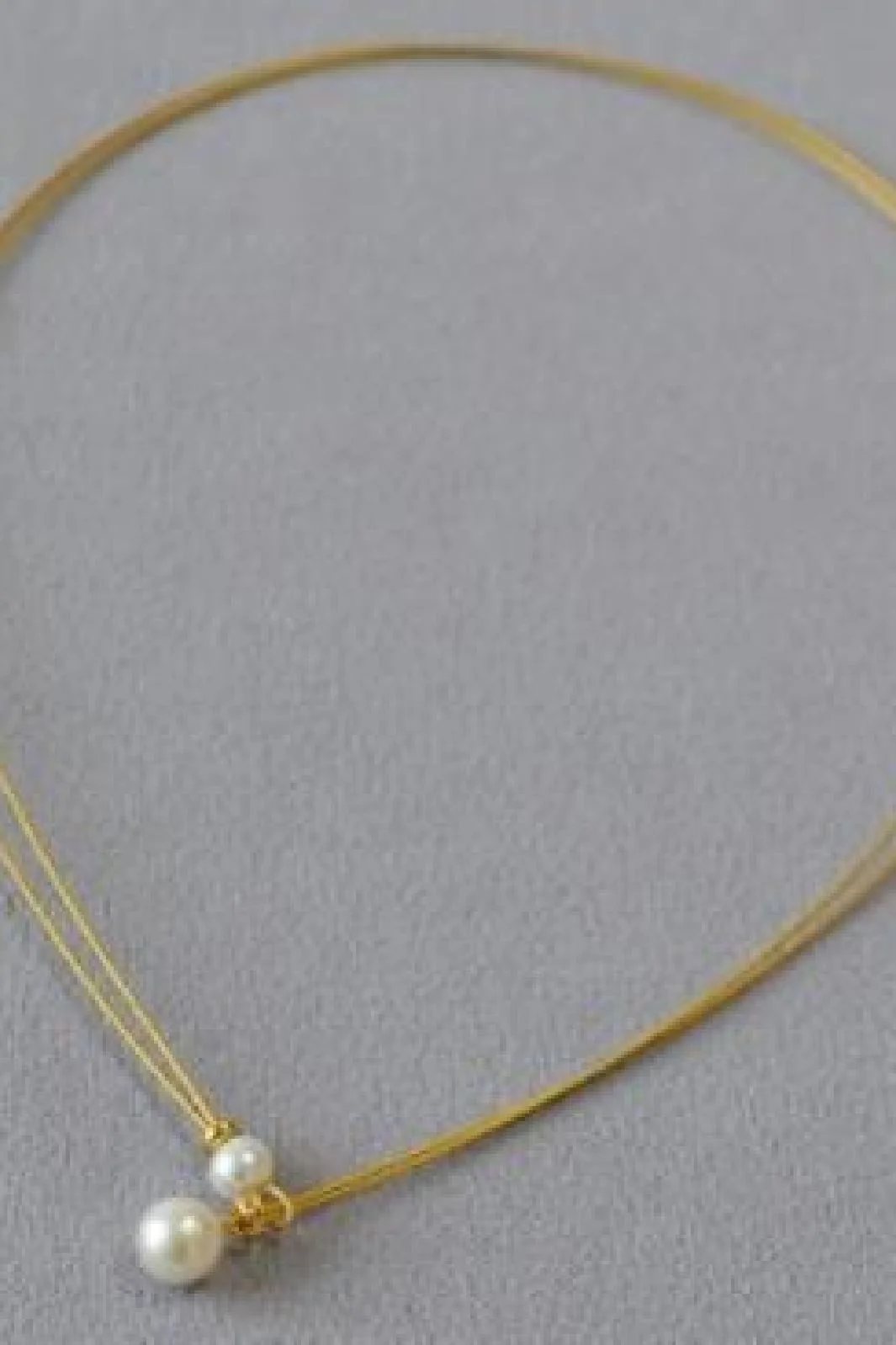 Mellow Moon Single Pearl Necklace