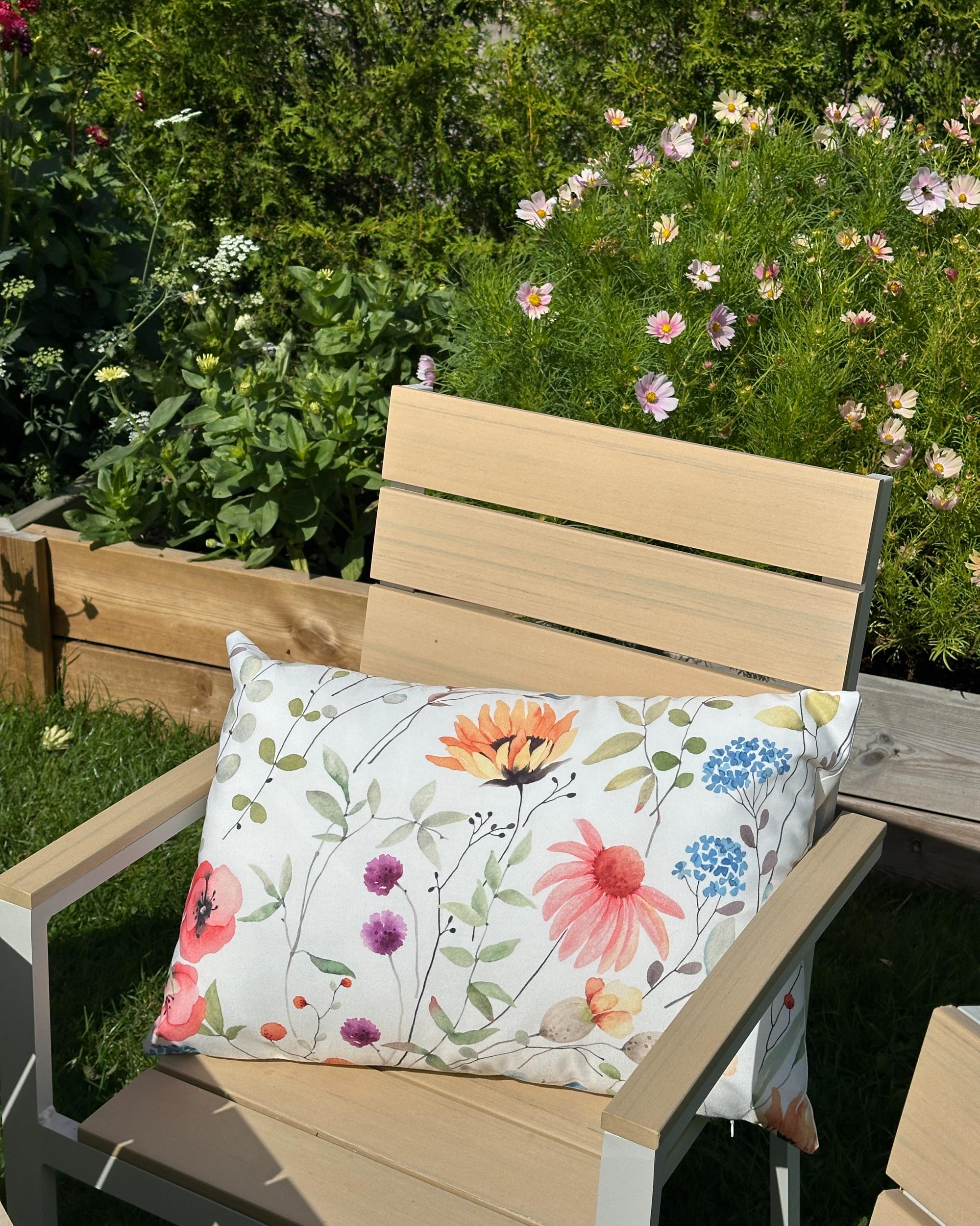 Set van 2 tuinkussens MONESI bloempatroon 40 x 60 cm Meerkleurig