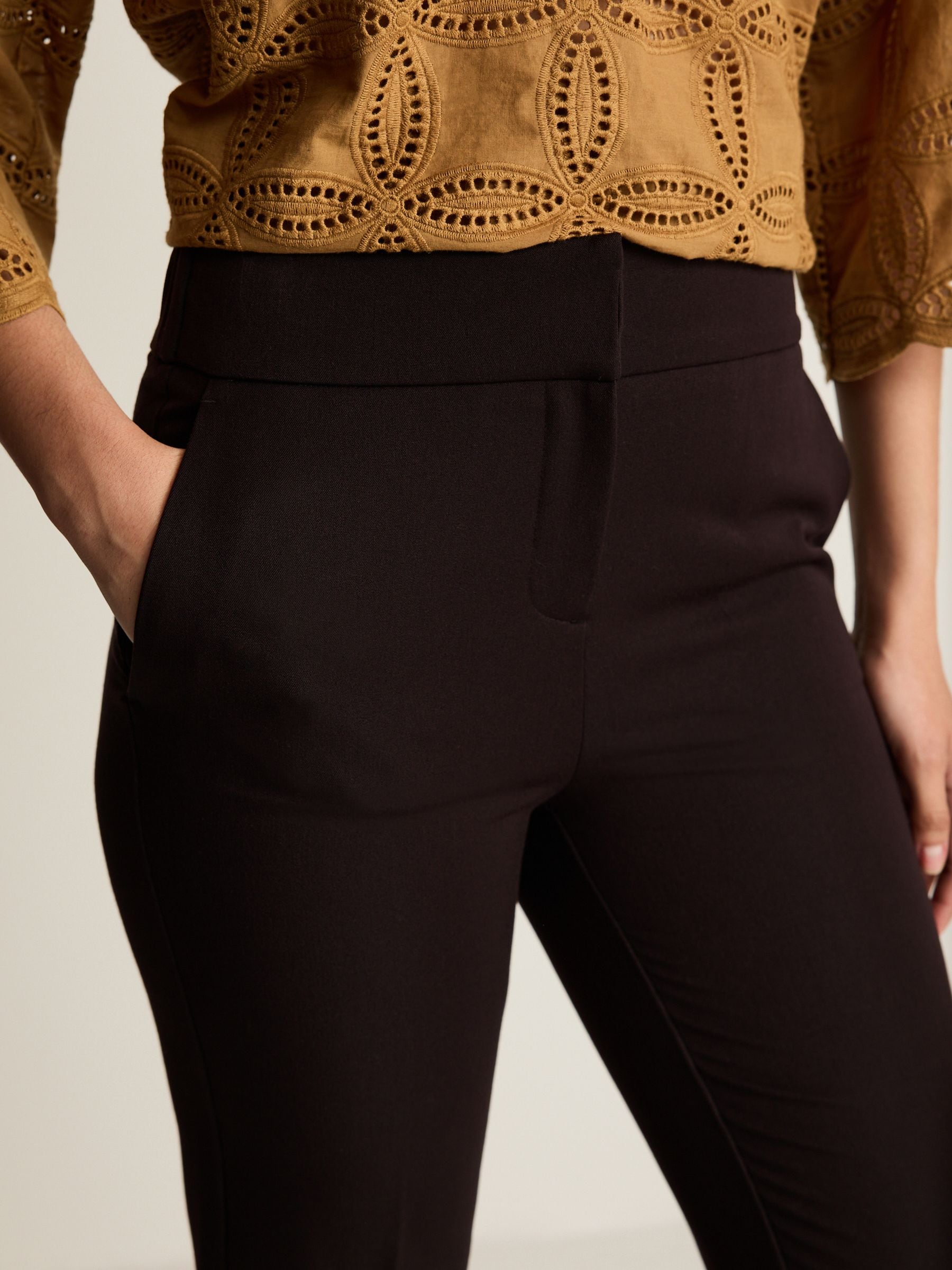 Zwart - Op maat gesneden smalle broek