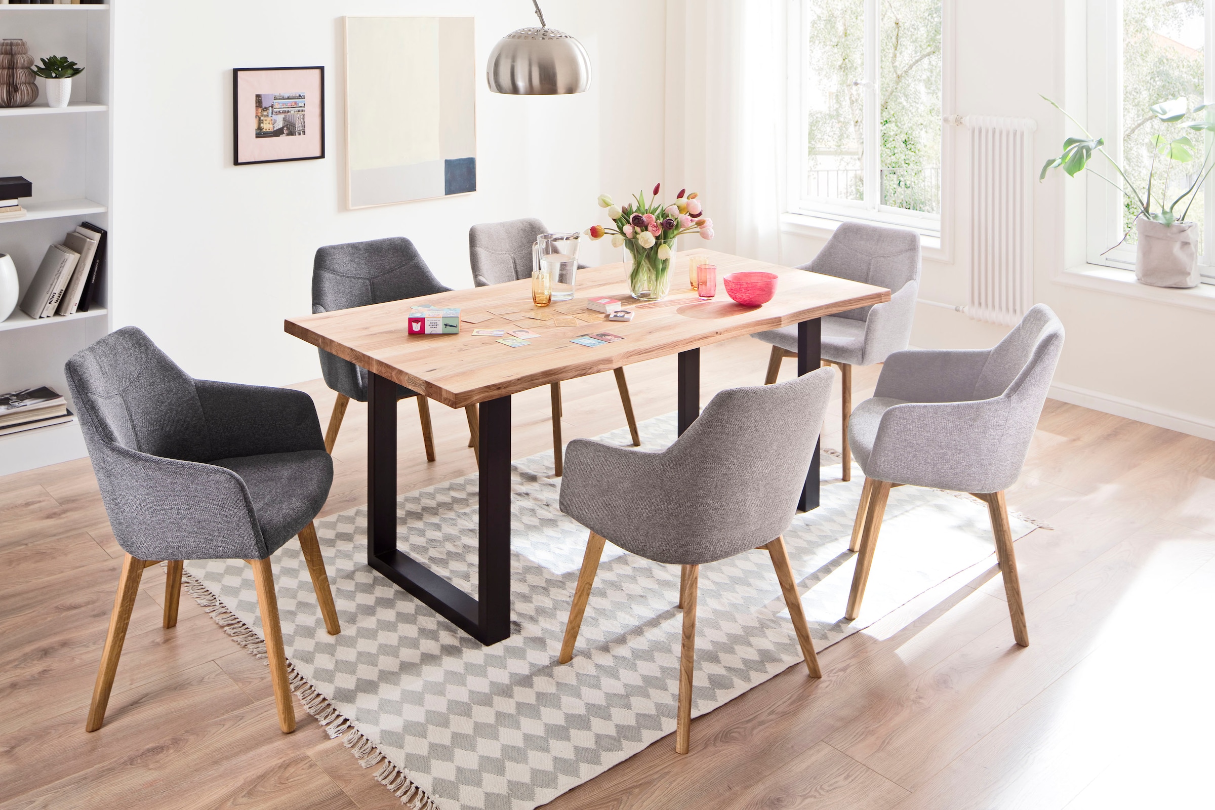 MCA living Esstisch »Rockford« Massivholztisch mit Baumkante