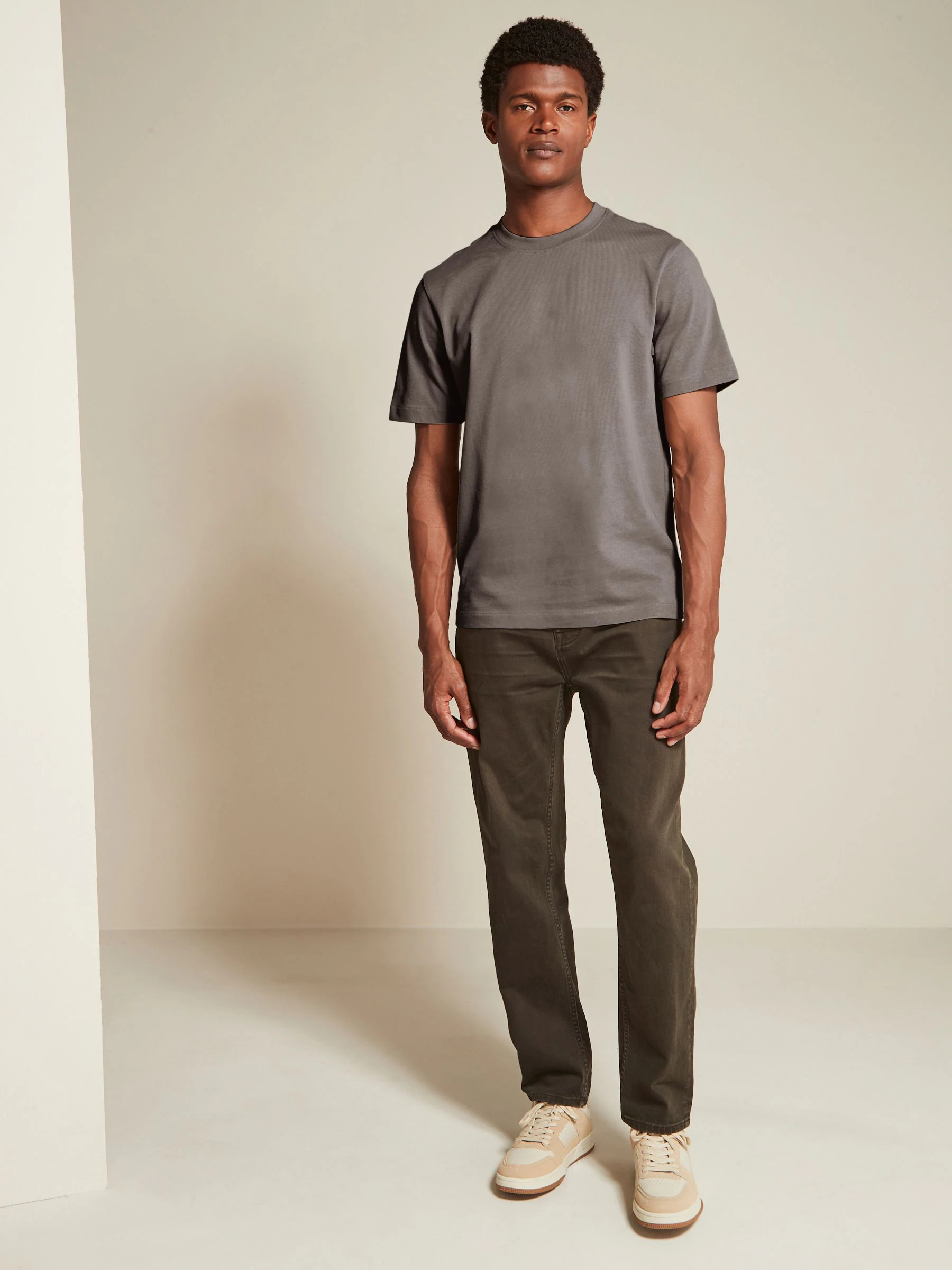 Zwart/Bruin/Licht Naturel - Relaxed fit - Verpakking van 3 T-shirts van zware stof