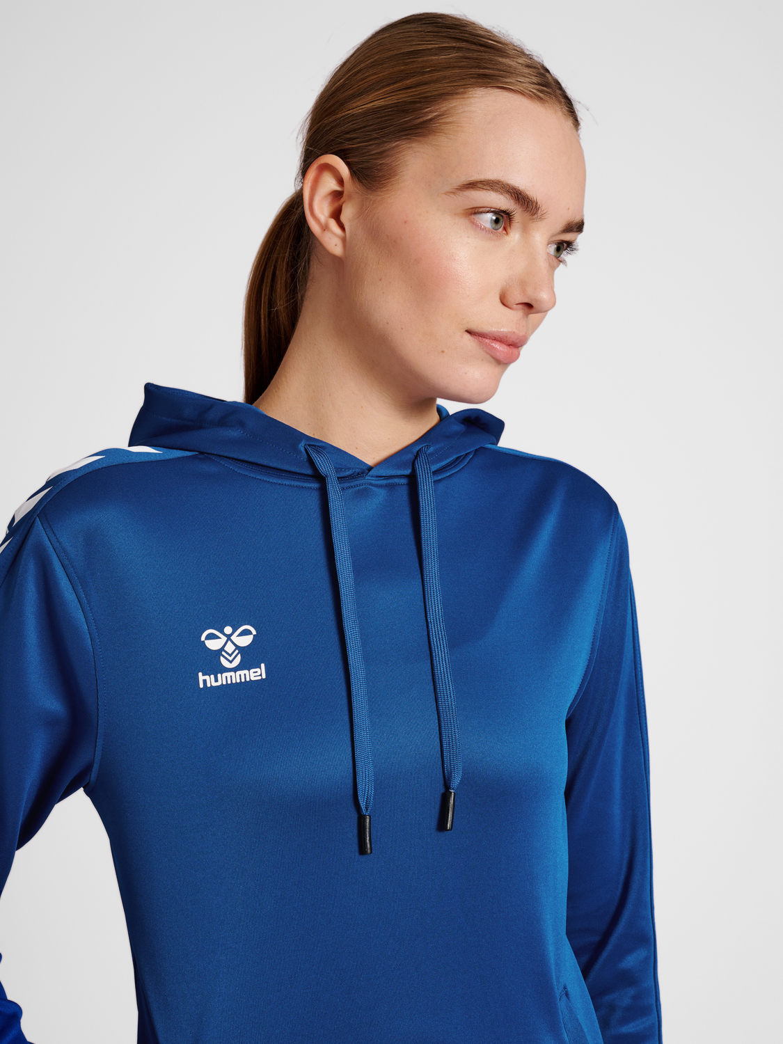 hmlCORE XK POLY SWEAT HOODIE WOMAN