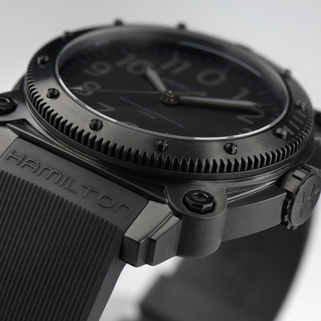 Hamilton Khaki Navy BeLOWZERO 1000M Titanium Auto