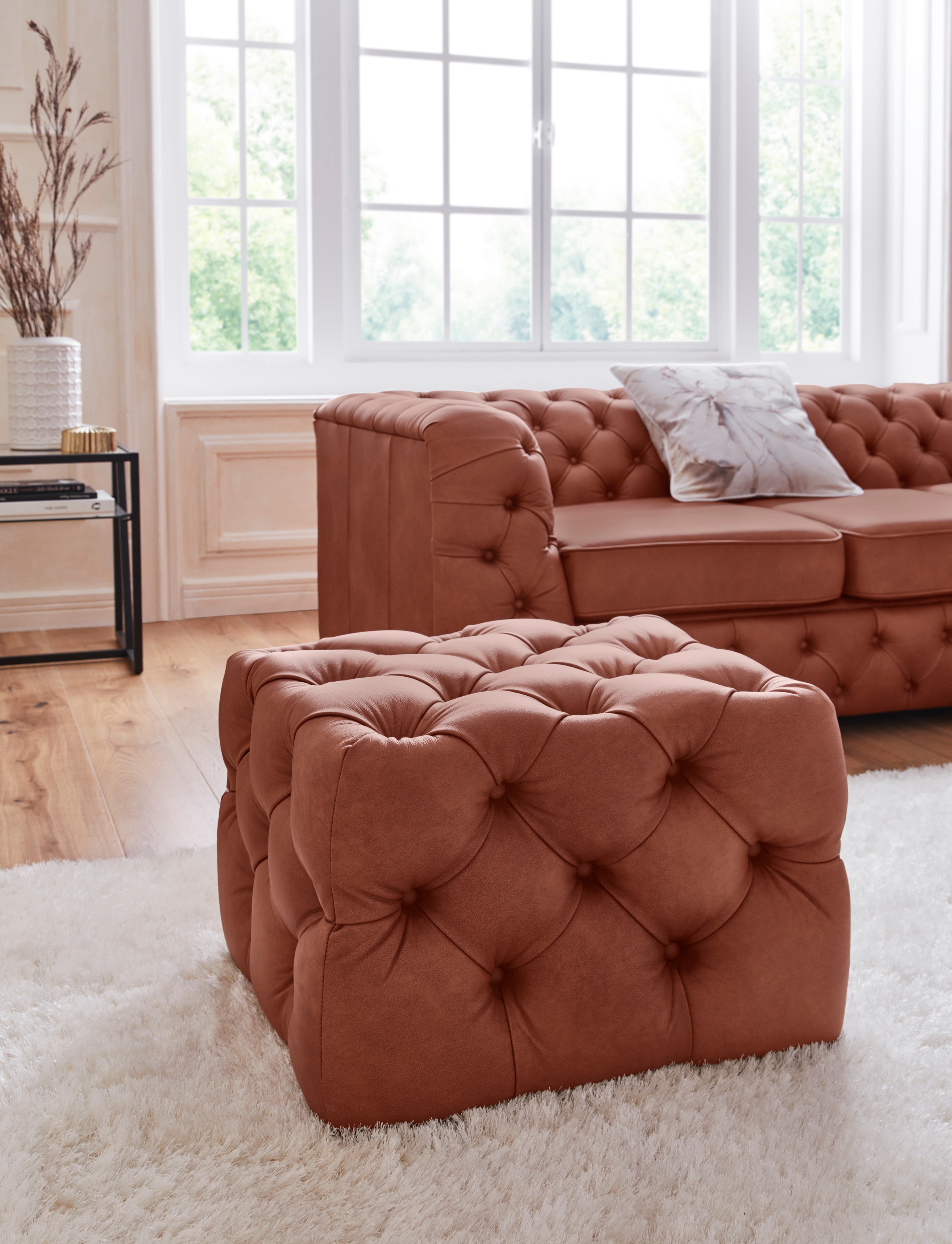 Home affaire Polsterhocker »Kalina« mit klassischer Chesterfield-Knopfheftung, passend zur  Serie 