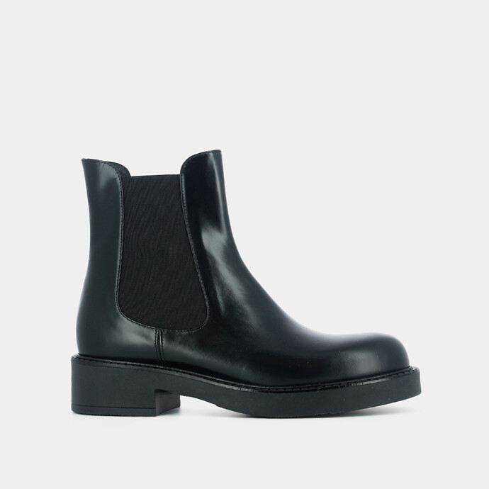 Boots cavalières à bouts ronds  cuir glacé noir