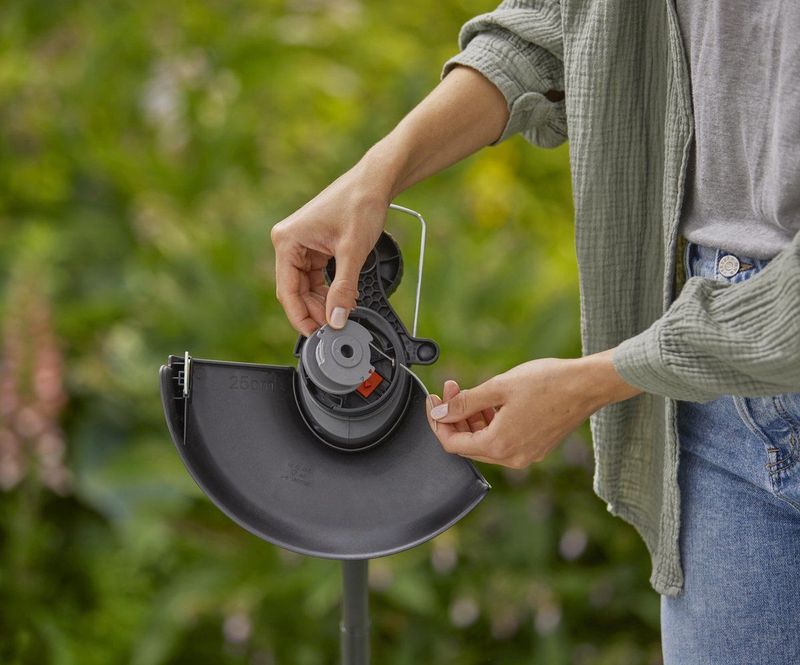 GARDENA EasyTrim 25 18V Grastrimmer - Lichtgewicht - Snijboog 25 cm