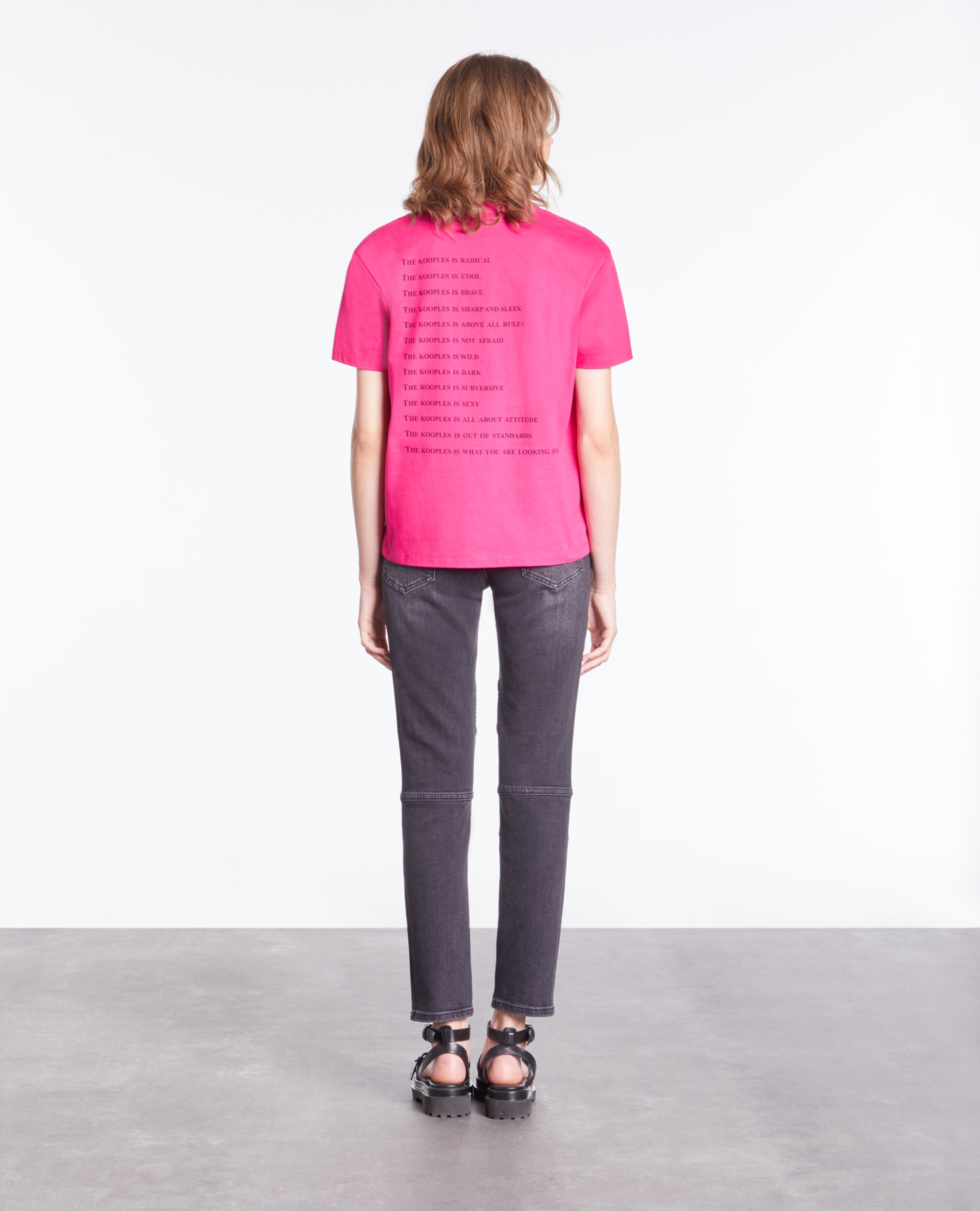 T-shirt What is fuchsia