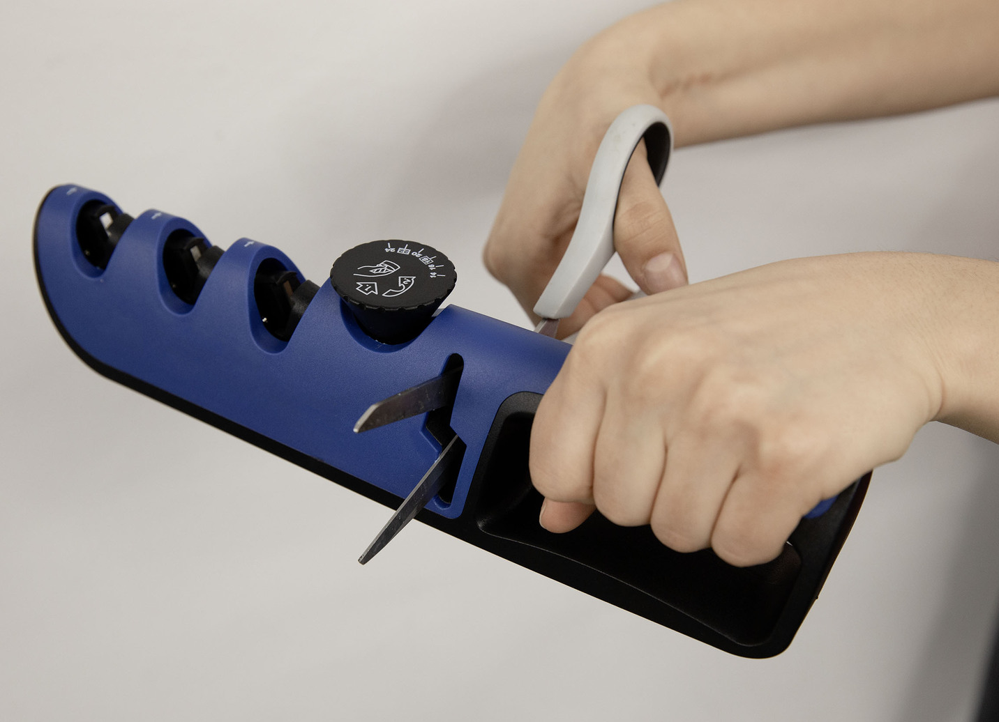 Livington Blade Star: Schärfen, schneiden und polieren in Sekunden
