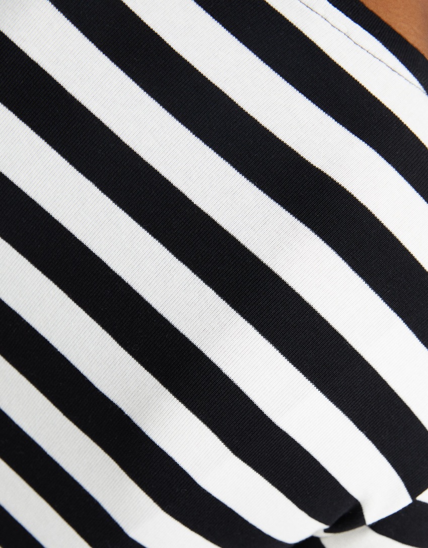 Camiseta listrada de manga comprida